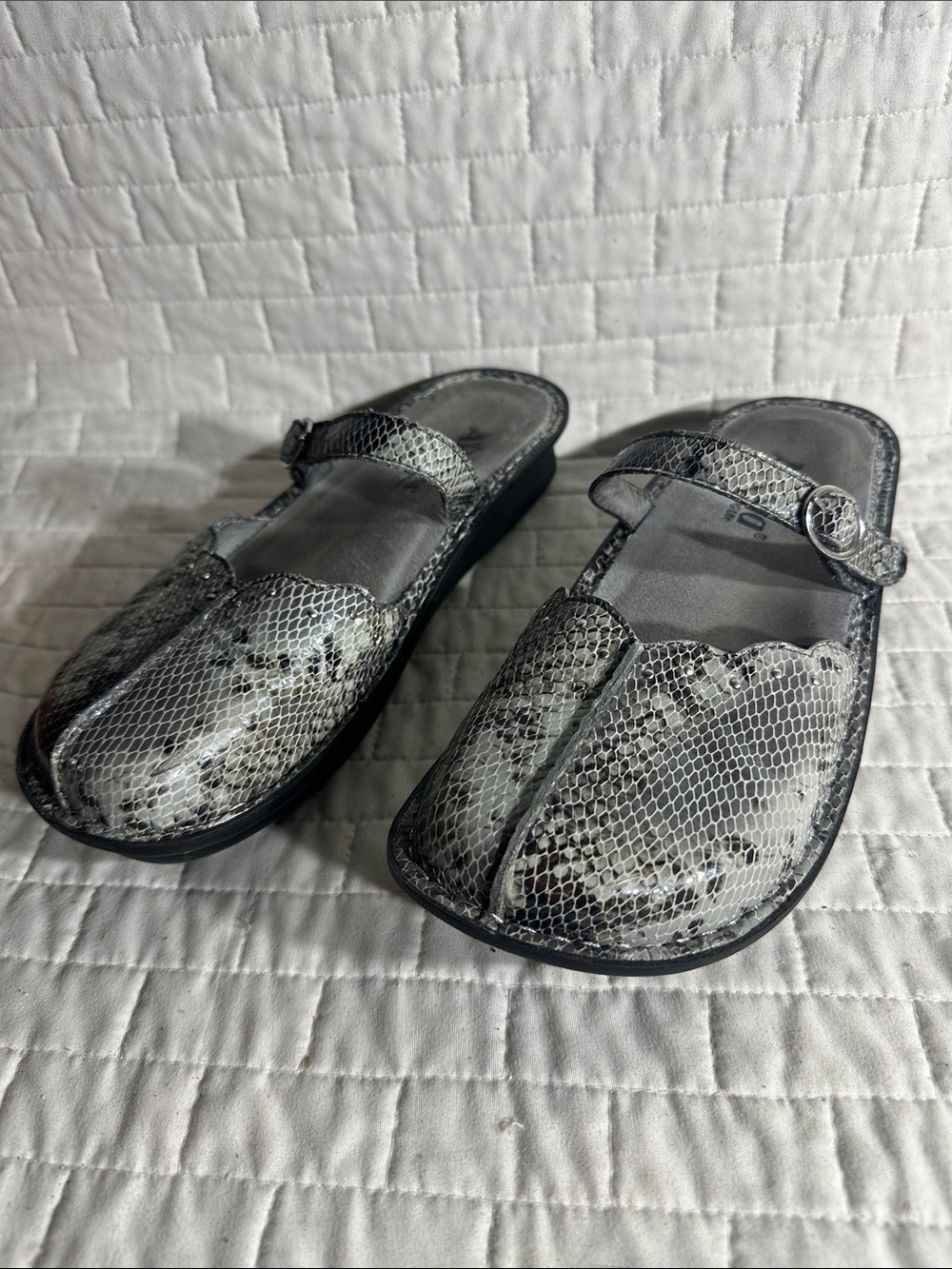 Alegria PG Lite Mary Jane comfort shoes featuring a gray snakeskin-patterned
